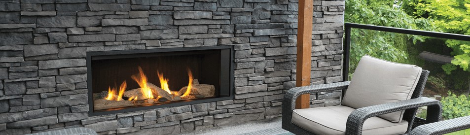 Valor Outdoor Banner L1